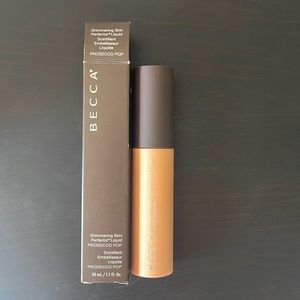 Becca Cosmetics Shimmering Skin Perfector Liquid in Prosecco Pop